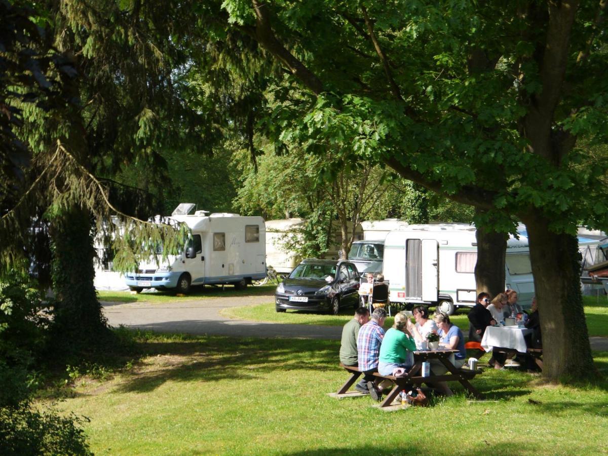 Ferienwohnungen Am Campingplatz Trendelburg Bagian luar foto