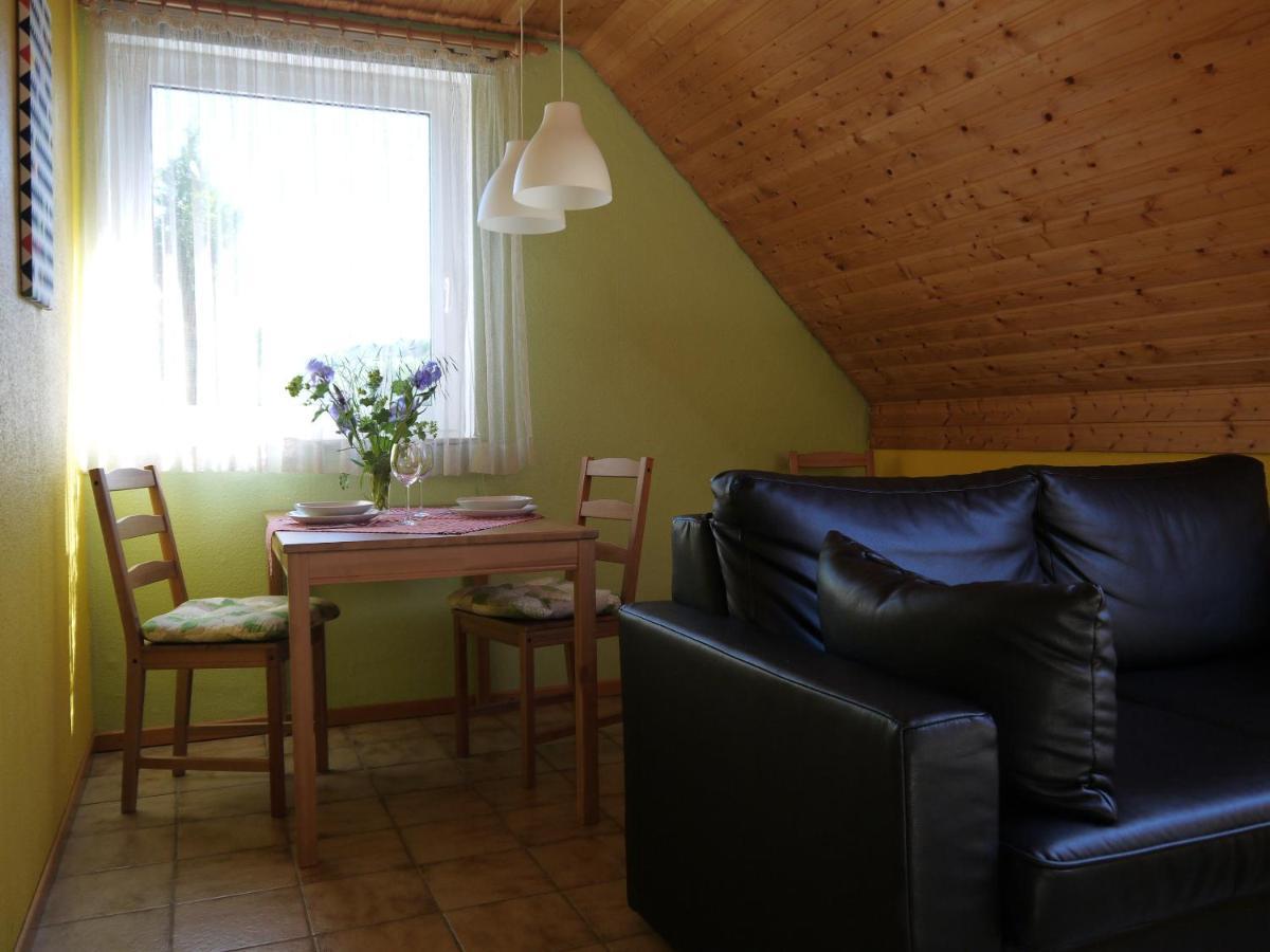 Ferienwohnungen Am Campingplatz Trendelburg Bagian luar foto