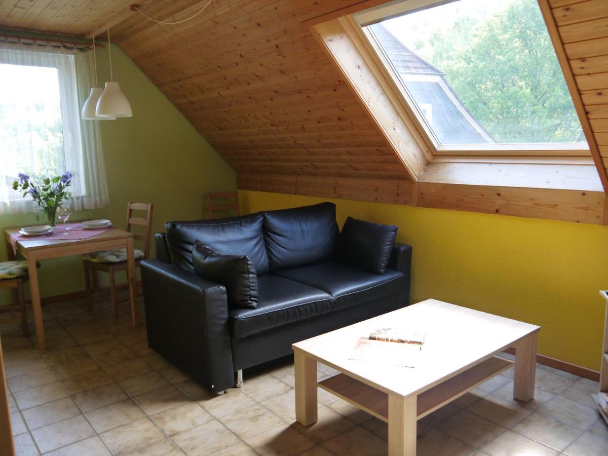 Ferienwohnungen Am Campingplatz Trendelburg Bagian luar foto